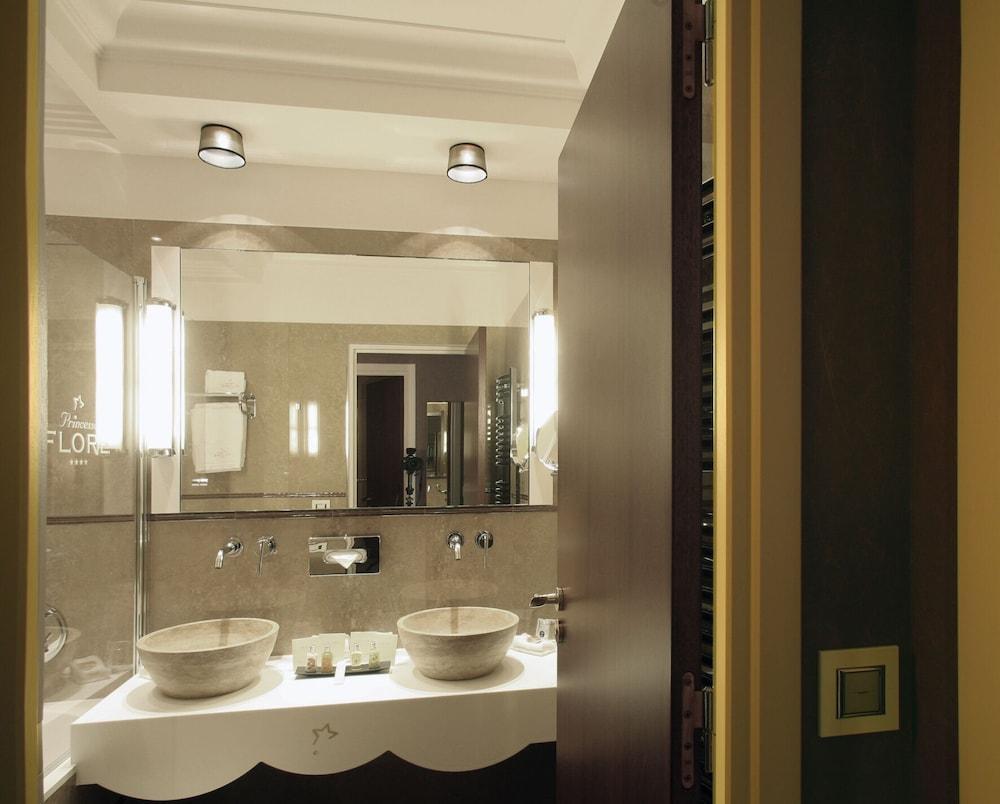 Hotel Princesse Flore Роят Екстериор снимка