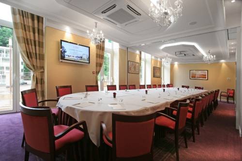 Hotel Princesse Flore Роят Екстериор снимка